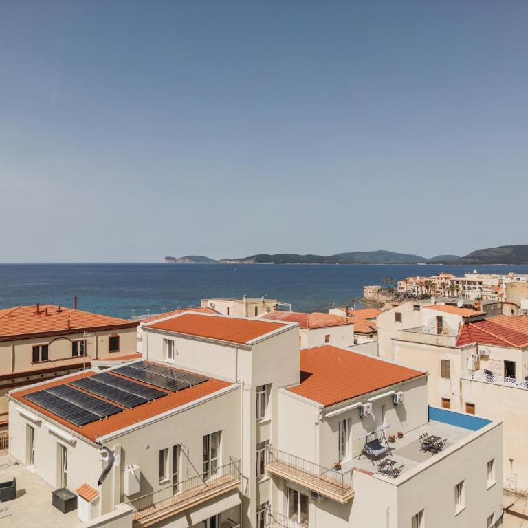 Blue Terrace Guest House - Ampia Camera Matrimoniale - 9