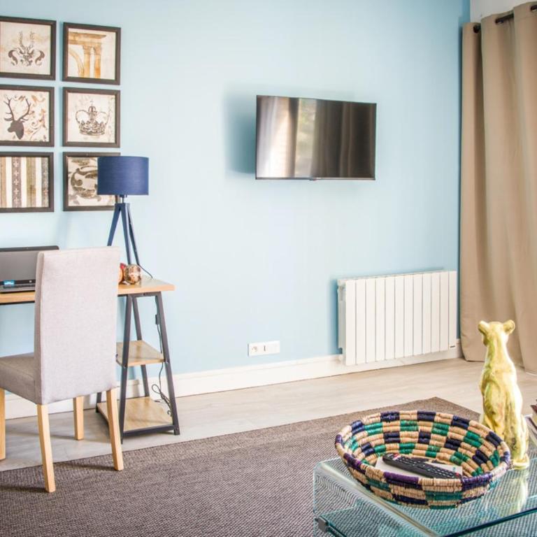 CENTRE VILLE, plusieurs appartements rénovés lumineux dans meme immeuble - Studio - 10