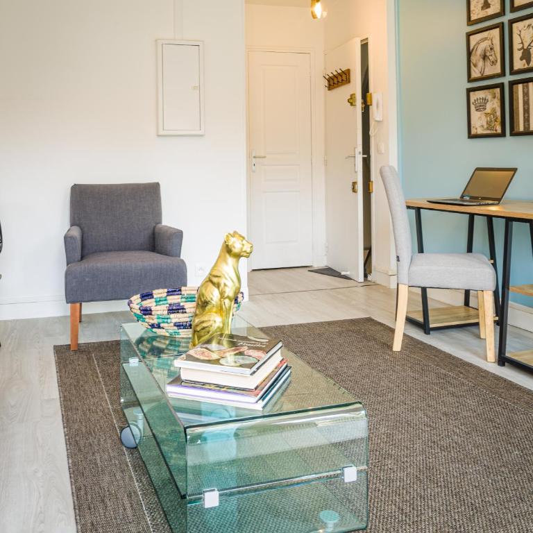 CENTRE VILLE, plusieurs appartements rénovés lumineux dans meme immeuble - Studio - 12