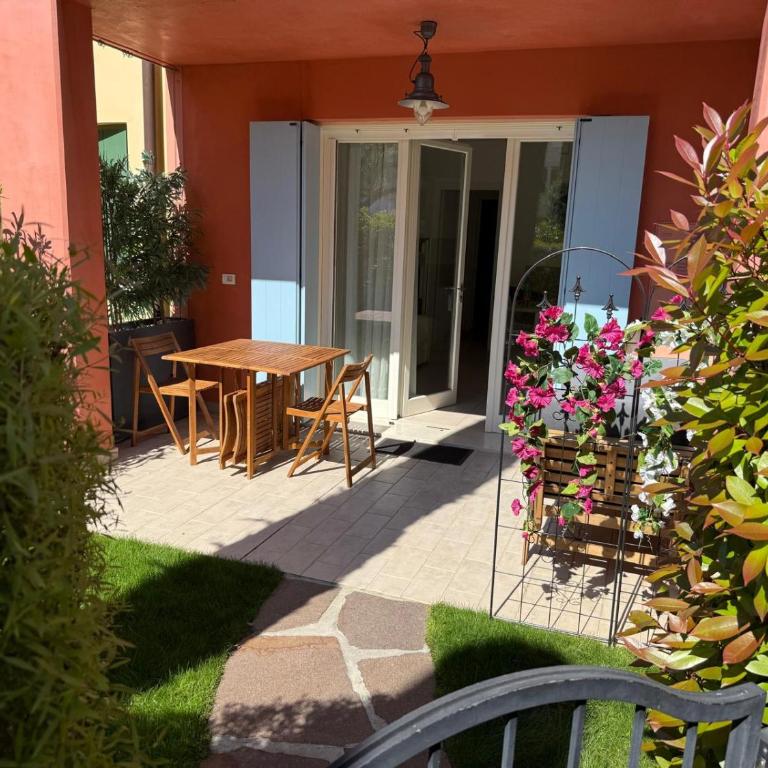 Borgo paradiso piano terra Piazza Brescia - Appartamento con 1 Camera da Letto - 5