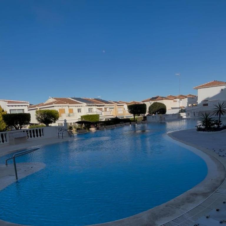 Studio with ocean view and pool in La Mata - One-Bedroom Apartment - 1
