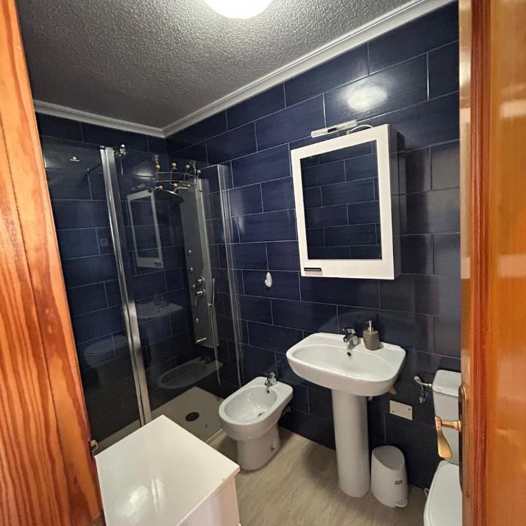 Studio with ocean view and pool in La Mata - One-Bedroom Apartment - 18