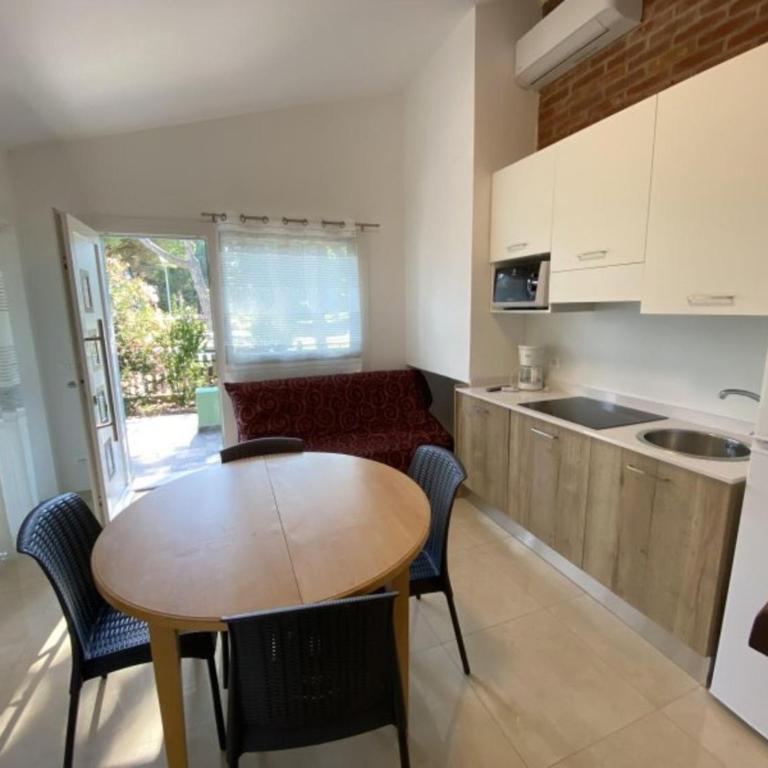 Modern villa with BBQ and parking - Appartamento - 10