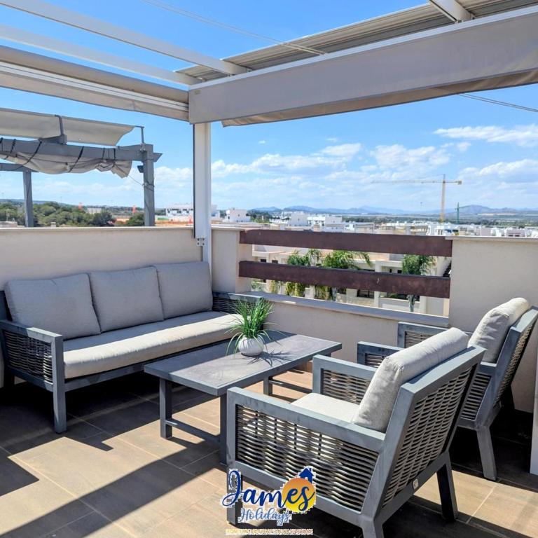 Sunny 2 Bed Retreat with Pool View LB86 - Apartamento - 23