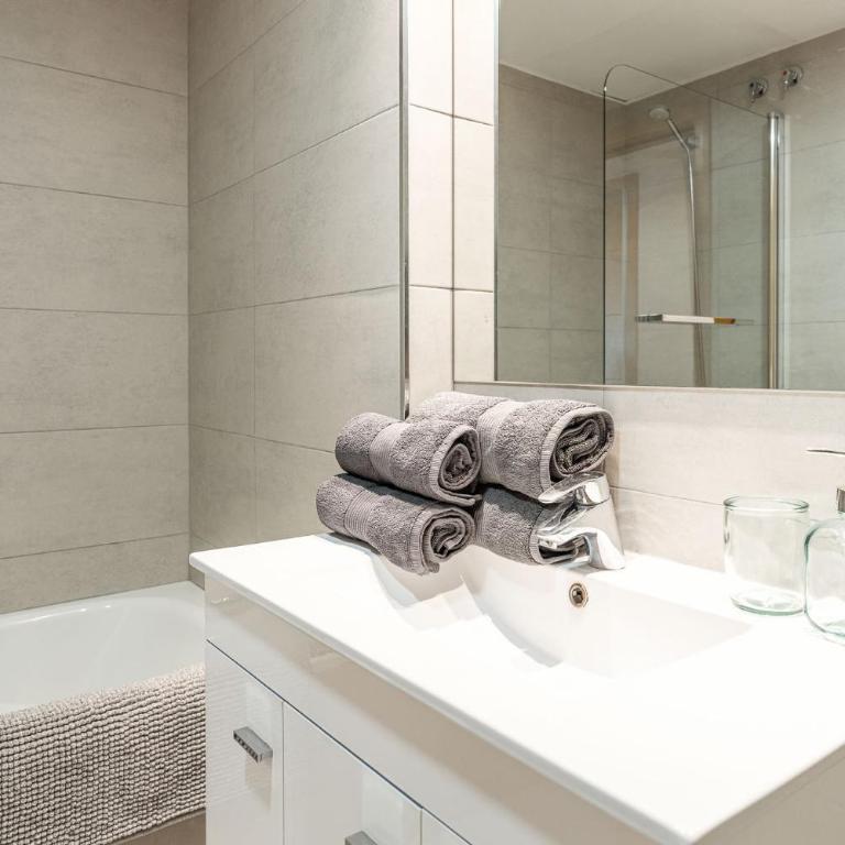 Tranquilo y encantador apartamento con terraza y piscina cerca de Puerto Banus - Los Naranjos 55 - Apartamento de 2 dormitorios con terraza - 6
