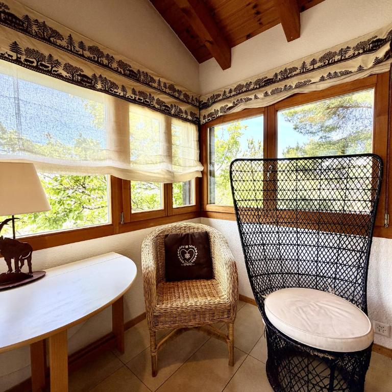 Eanta SUNNY & MOUNTAIN chalet 10 pers by Alpvision Résidences - Chalet 5 Chambres - 7