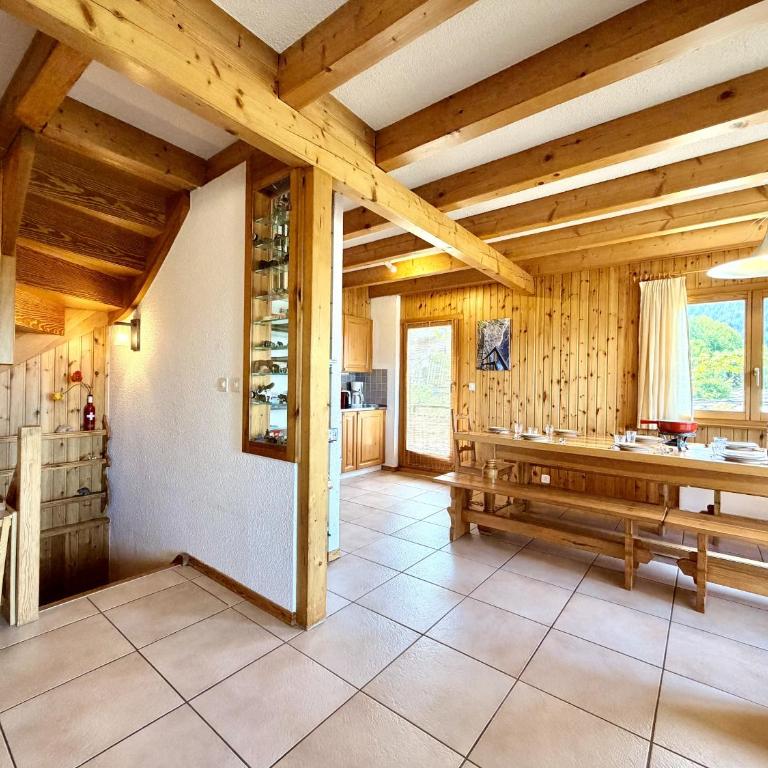 Eanta SUNNY & MOUNTAIN chalet 10 pers by Alpvision Résidences - Chalet 5 Chambres - 9