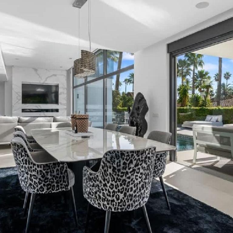 Impressive modern beachside villa - Casa - 13