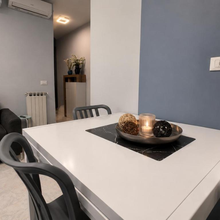 Casa Ninì - Centro Sanremo - Parcheggio Privato - WiFi - Aria Condizionata - Appartamento con 1 Camera da Letto - 8