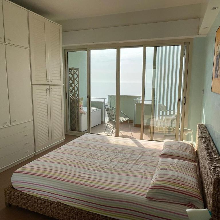 Bruseschi 4 - Appartamento con 2 Camere da Letto e Vista Mare - 19