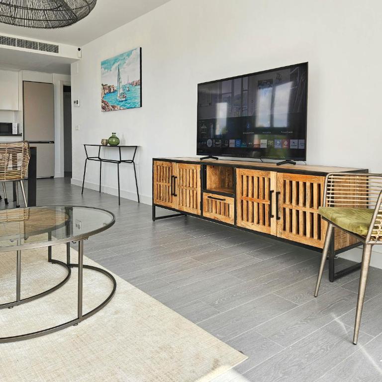 3 bed apartment, sea view 4 pools, gym padel - Apartamento Deluxe de 3 dormitorios - 9