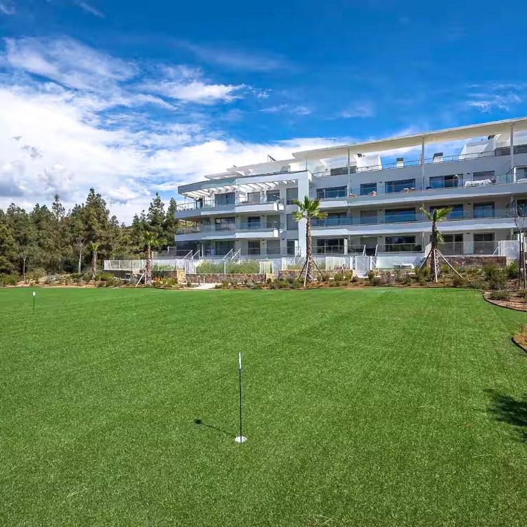 3 bed apartment, sea view 4 pools, gym padel - Apartamento Deluxe de 3 dormitorios - 50