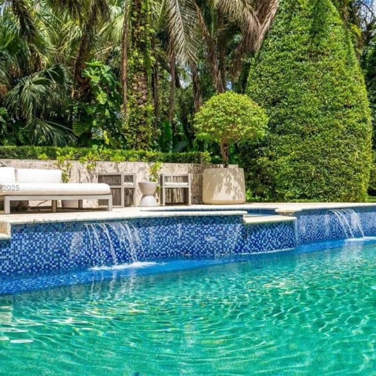 Luxurious 7-Bedroom House with Private Pool in Salou - Casa - 12