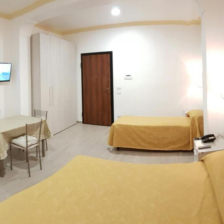 Hotel Artorius - Studio (3 Adults) - Separate Building - 10