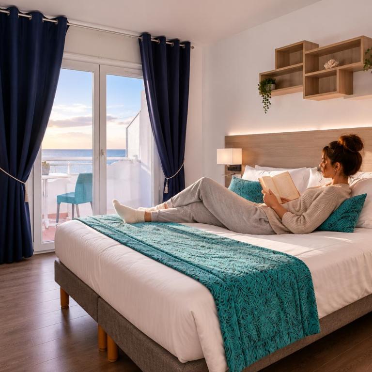 Les Palmiers - Chambre Double Supérieure - Vue sur Mer - 16