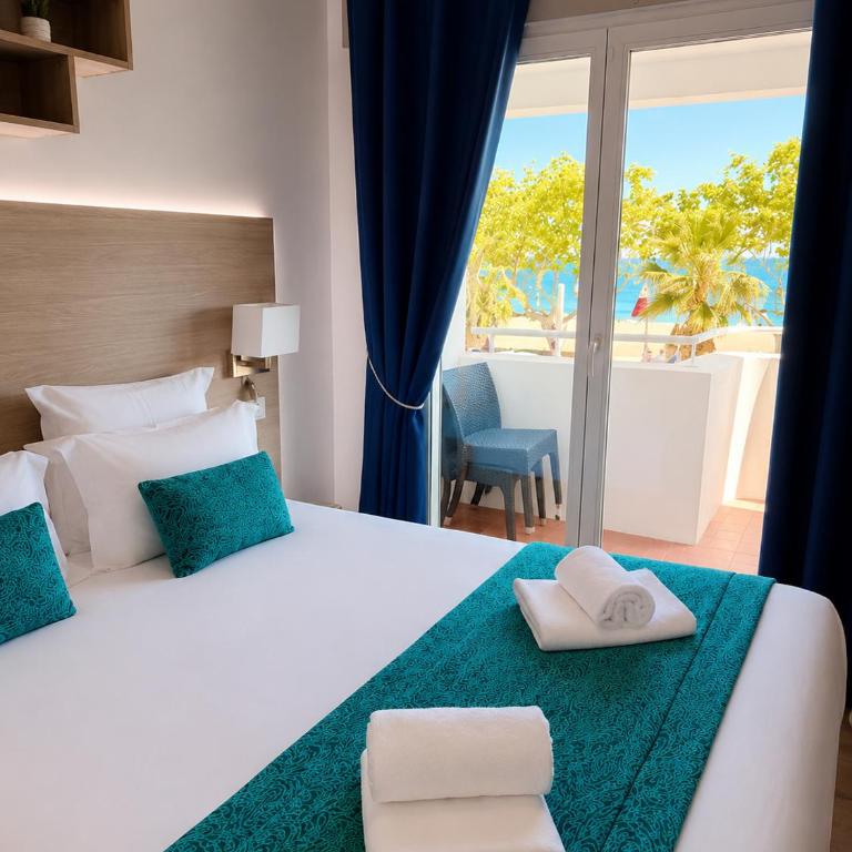 Les Palmiers - Chambre Double Supérieure - Vue sur Mer - 15