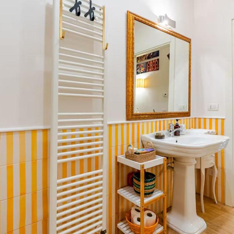 Modern Flat-5mins walk from Uffizi Gallery - Appartamento con 2 Camere da Letto - 21