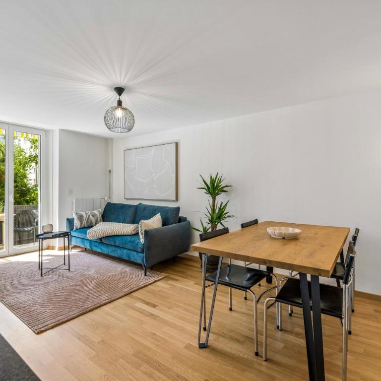 Central, Elegant & Modern Apartment - Apartment - 3