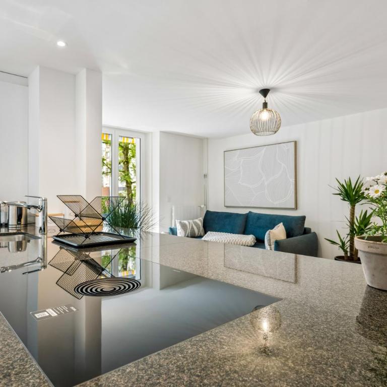 Central, Elegant & Modern Apartment - Apartment - 14