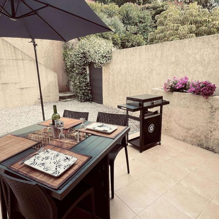 GASCOU - Golfe de St-Tropez - Mazet dans un domaine avec piscine et terrain de tennis - Two-Bedroom House - 6