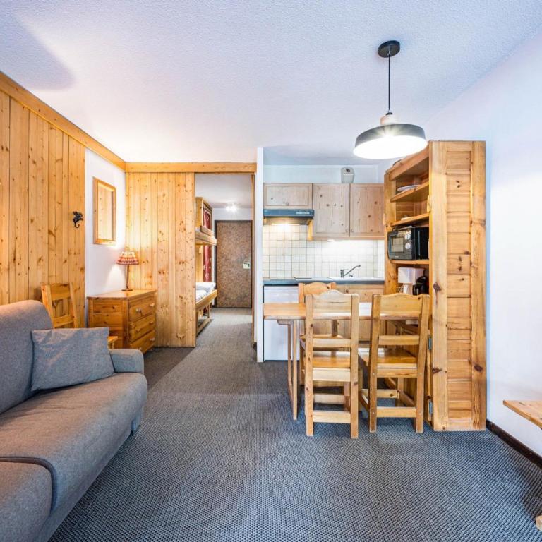 Studio confortable au centre avec balcon, capac. 3 pers. - FR-1-518-121 - Studio - 4