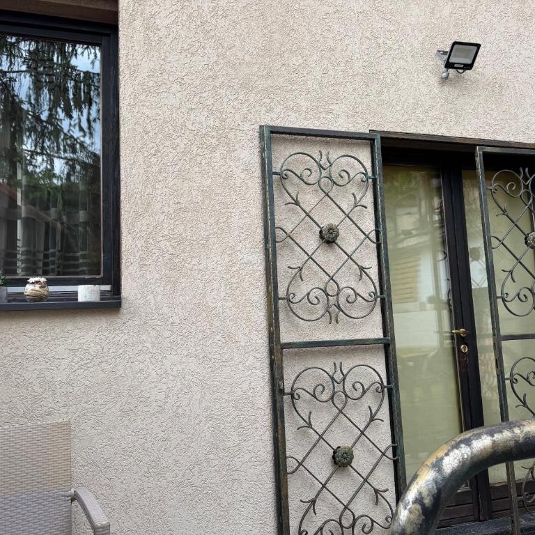 Lotos by Nana - Apartman sa 1 Spavaćom Sobom - 2
