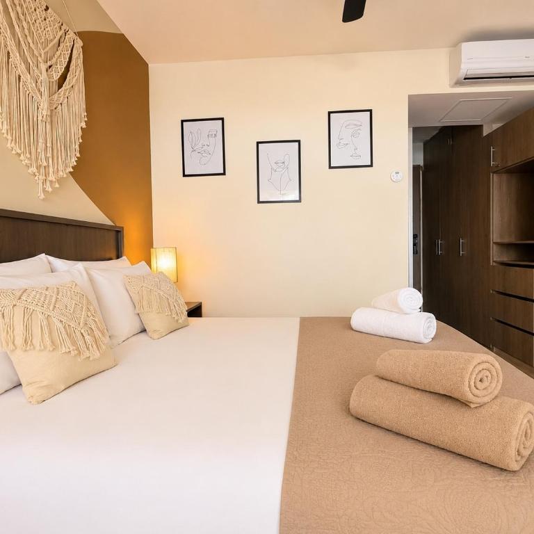 'Syrena Luxury Caribbean' Heart of Playa del Carmen - Fast Wi-fi - Sea Views - One-Bedroom Apartment - 12