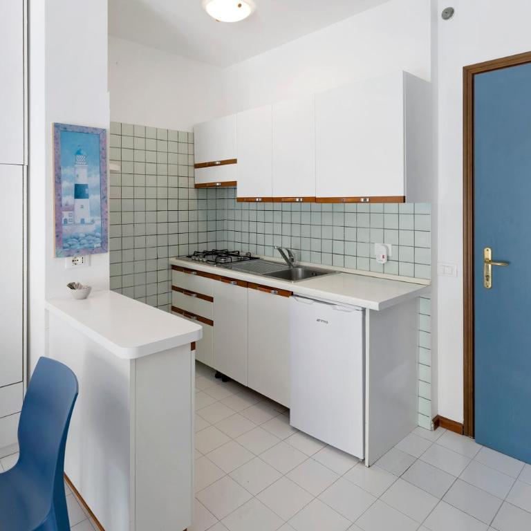 Bilocale TM frontemare con piscina - Casa con 1 Camera da Letto - 11