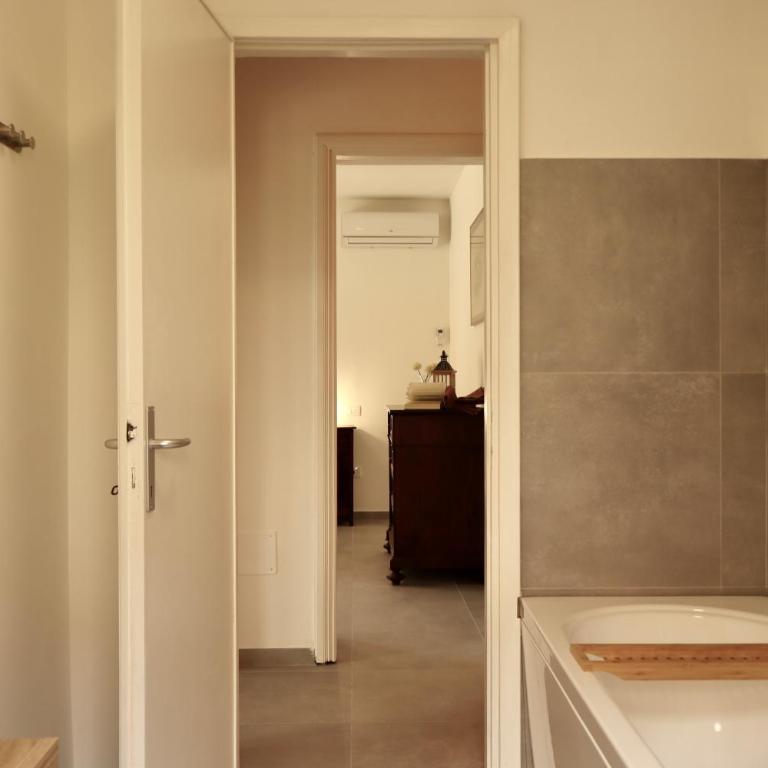 DarìaHome Secret Garden Comfort and Relax a Bolsena - Appartamento Premium con 3 Camere da Letto - 23