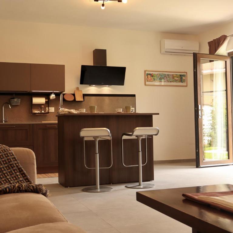 DarìaHome Secret Garden Comfort and Relax a Bolsena - Appartamento Premium con 3 Camere da Letto - 10