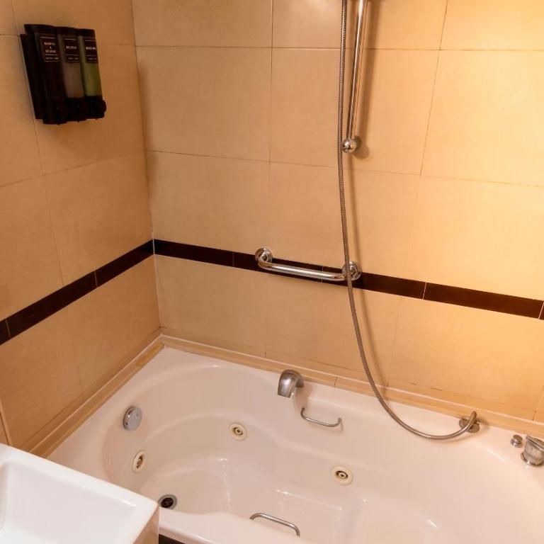 Apartalux Magic Platinum - Two-Bedroom Apartment - 14