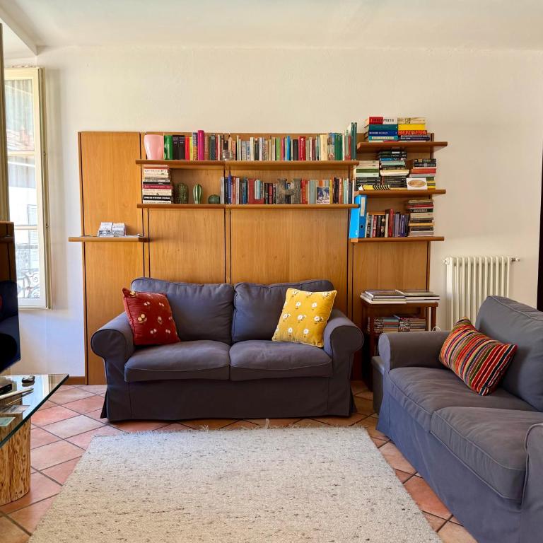 Library House - Downtown Como - Appartamento con 2 Camere da Letto - 3