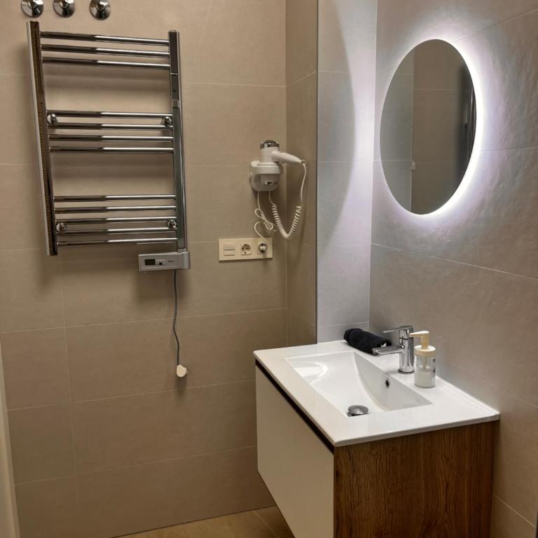 Roque Home Stay - Appartamento con 1 Camera da Letto - 8