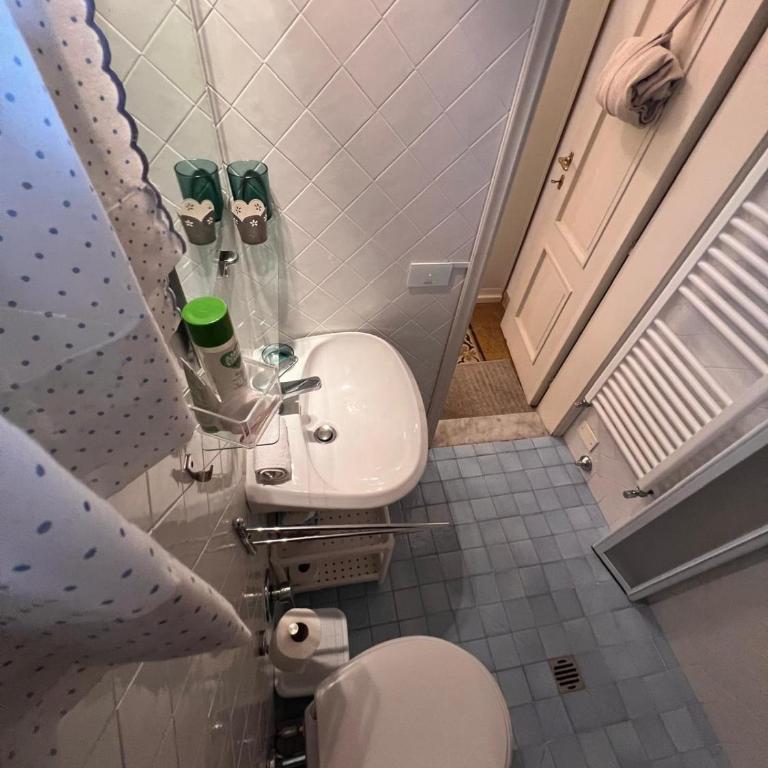 Rooms by Anna - Camera Matrimoniale con Bagno Privato - 21