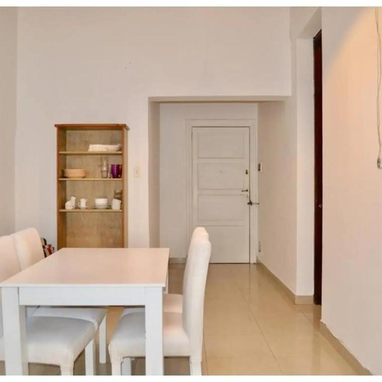 Departamento de 3 ambientes en el centro - Apartamento de 2 dormitorios - 1