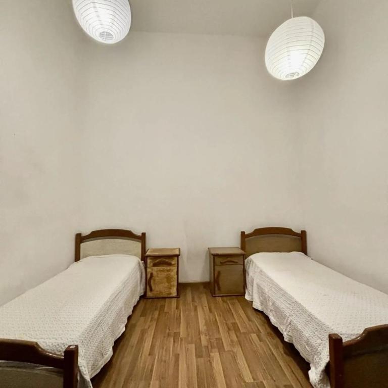 Departamento de 3 ambientes en el centro - Apartamento de 2 dormitorios - 4