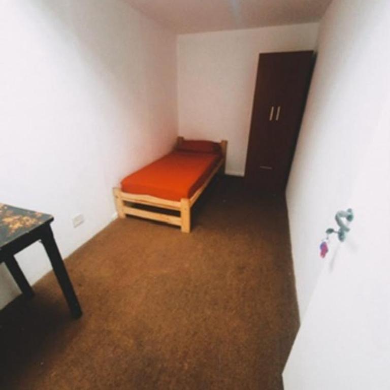Estudio Residencias - Habitación Individual - 1
