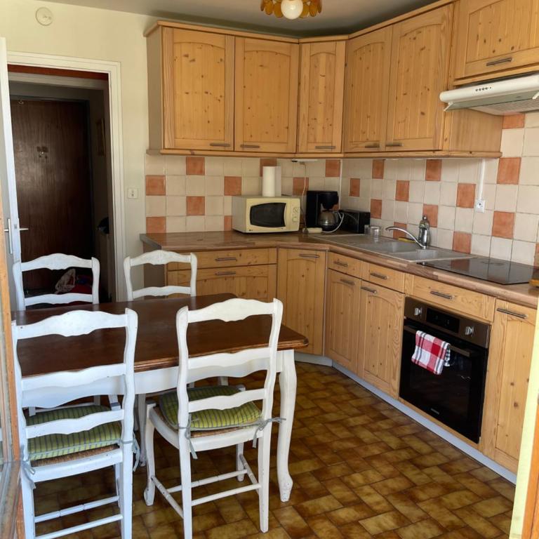 Studio proche centre Annecy - Apartamento de 1 dormitorio - 6