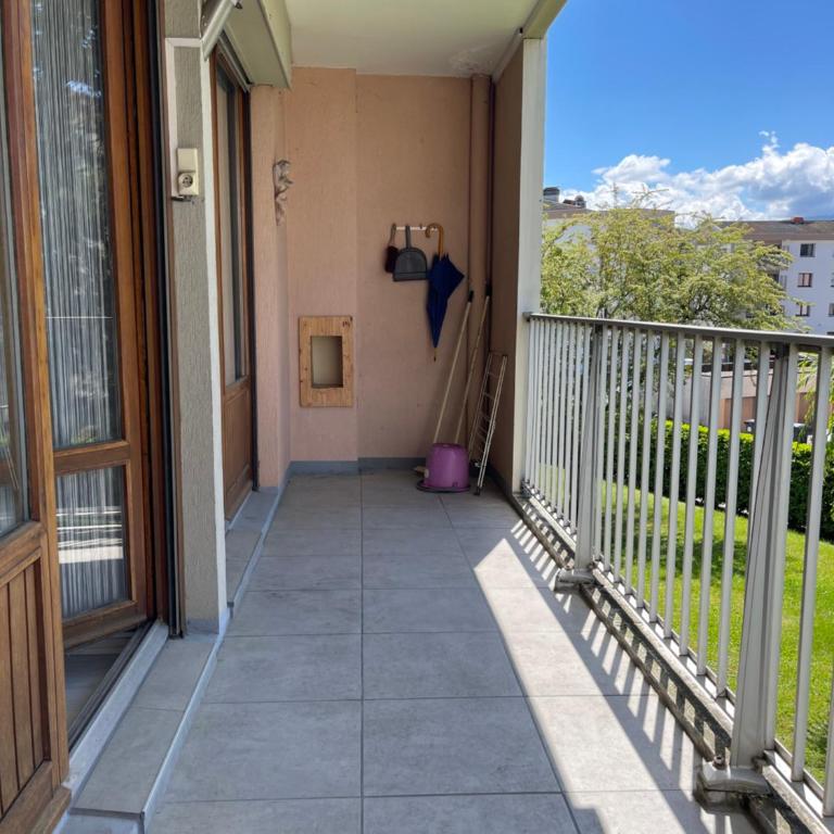 Studio proche centre Annecy - Apartamento de 1 dormitorio - 9