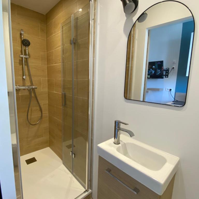 Charmant studio 20m de la mer - Apartment mit 2 Schlafzimmern - 7