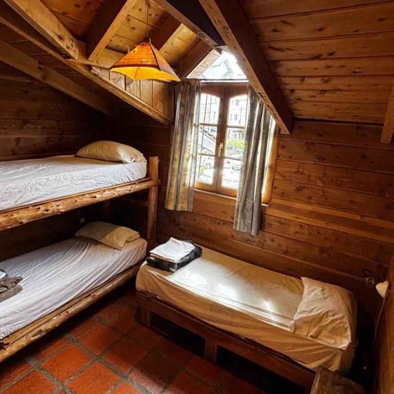 Periko´s Youth Hostel - Cama individual en habitación compartida mixta - 3