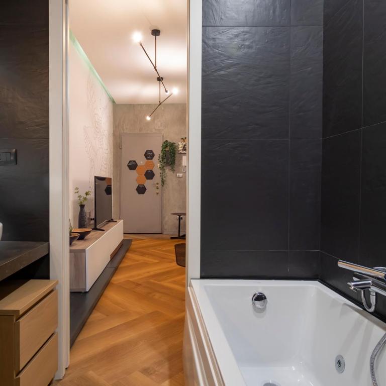 Xenia Milan - Three-room apartment in Via Laurana 5 - Appartamento con 2 Camere da Letto - 28