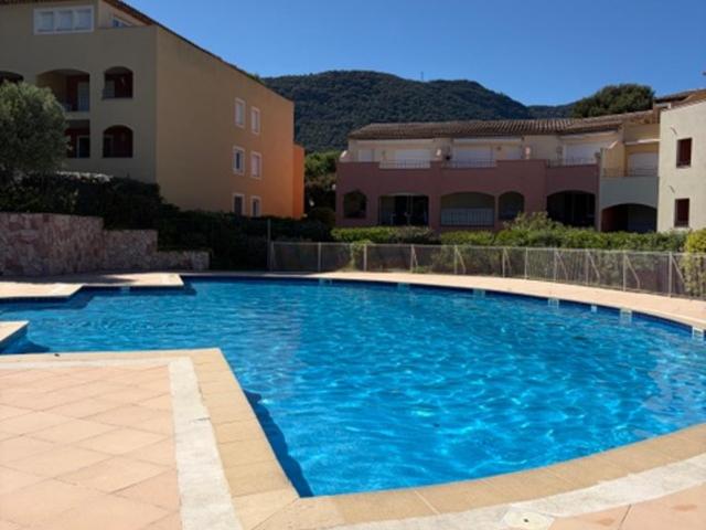 Appartement provençal avec jardin, piscines & tennis - Appartement 2 Chambres - 1