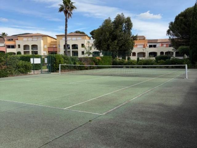 Appartement provençal avec jardin, piscines & tennis - Appartement 2 Chambres - 21