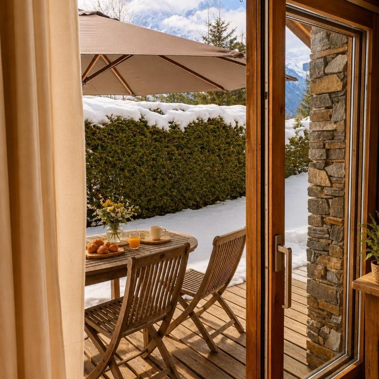 Chalet Spacieux à Chamonix pour 9 – Vue Panoramique Mont-Blanc, Jacuzzi, Jardin & Parking - Chalet - 13