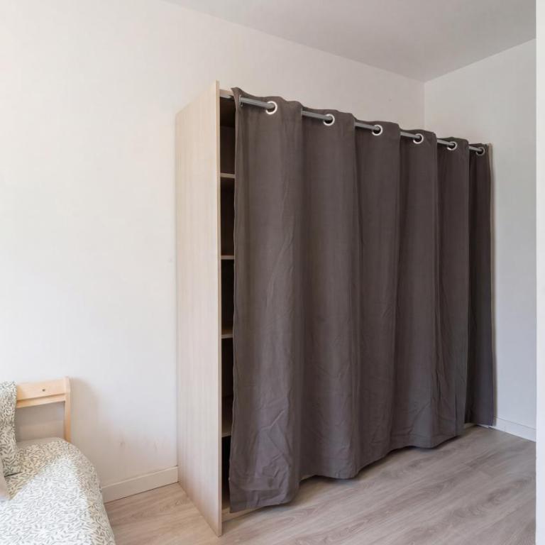 Grand Appartement 2 Chambres Centre Mulhouse - Appartamento con 2 Camere da Letto - 11