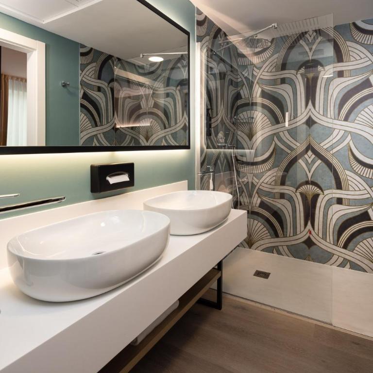 Holiday Inn Naples by IHG - Suite King con Divano-Letto - 4