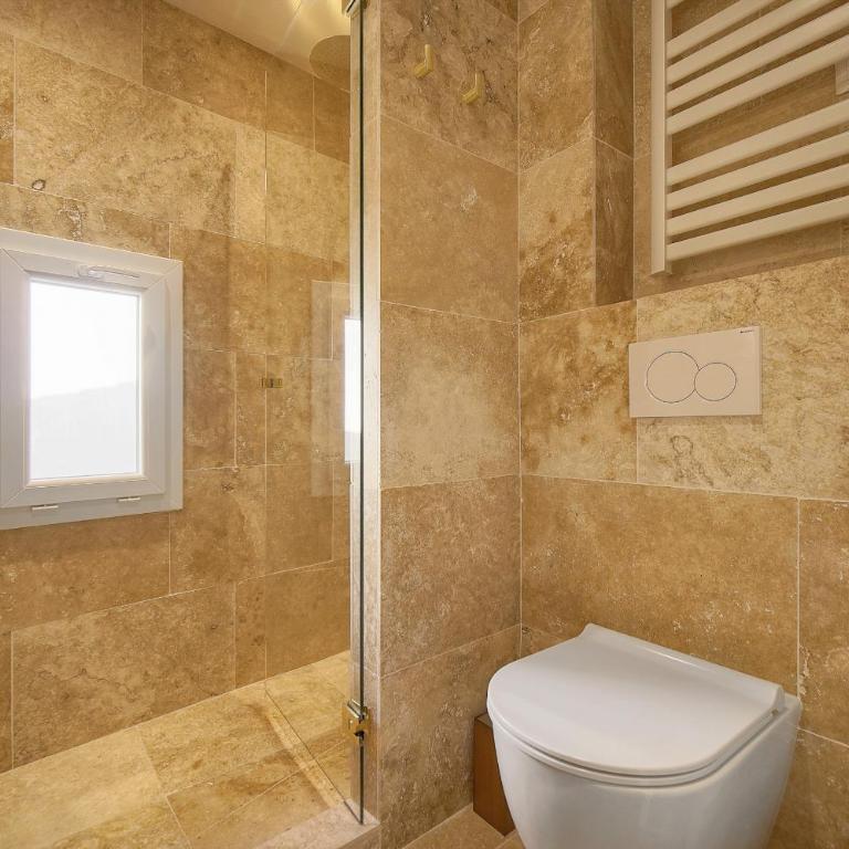 FRGK Private Townhouse HQ Walk to Palais Flexible 2 6 Bedrooms - Deluxe Apartment mit 3 Schlafzimmern - 67