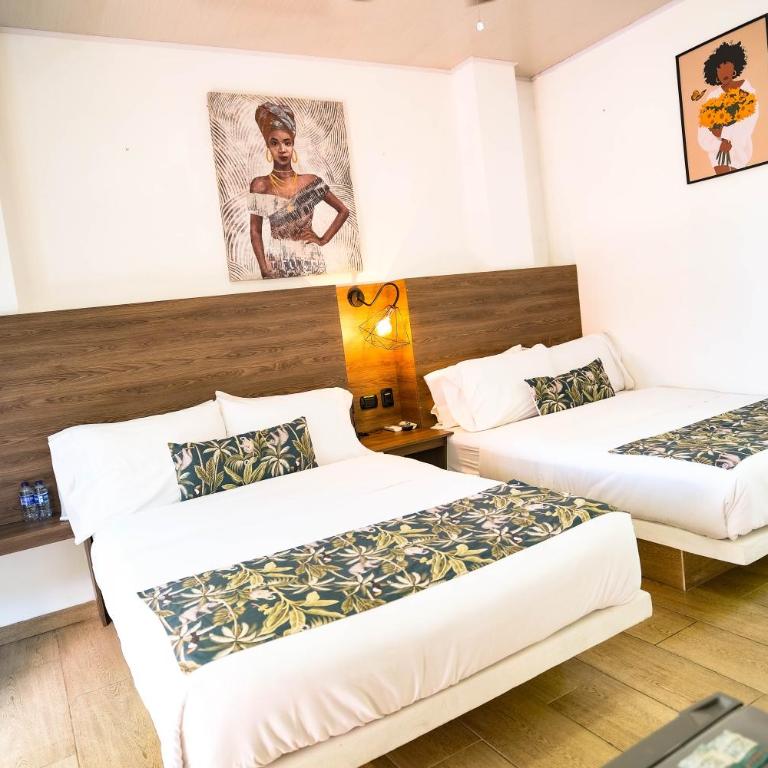 Hotel Natural Hill's by H&R - Habitación Familiar con balcón - 7