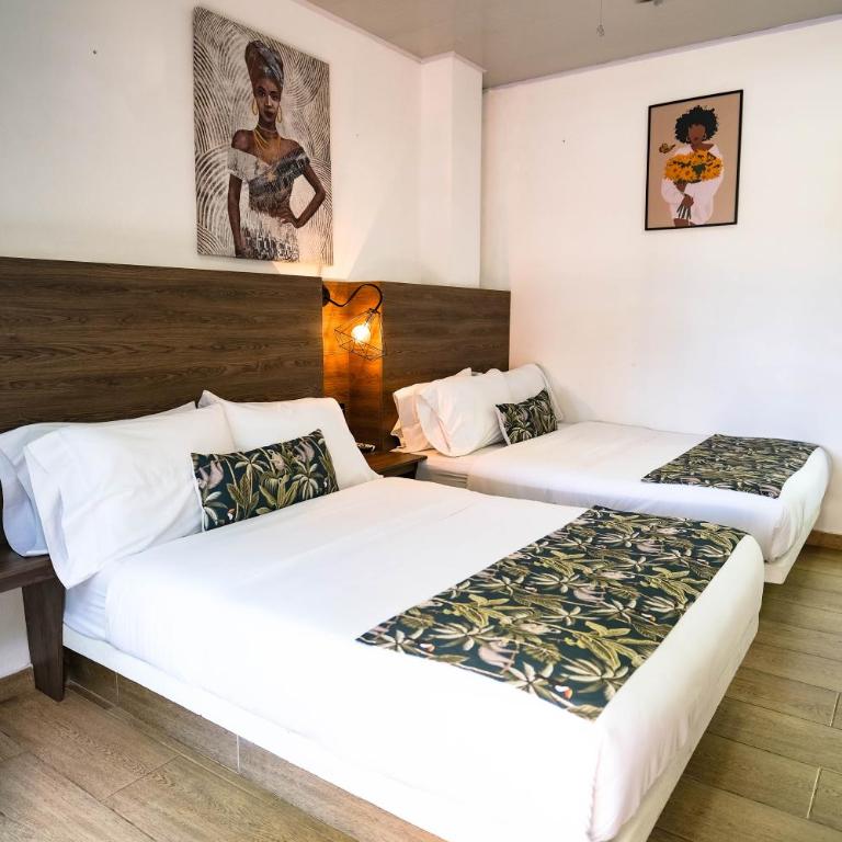 Hotel Natural Hill's by H&R - Habitación Familiar con balcón - 8